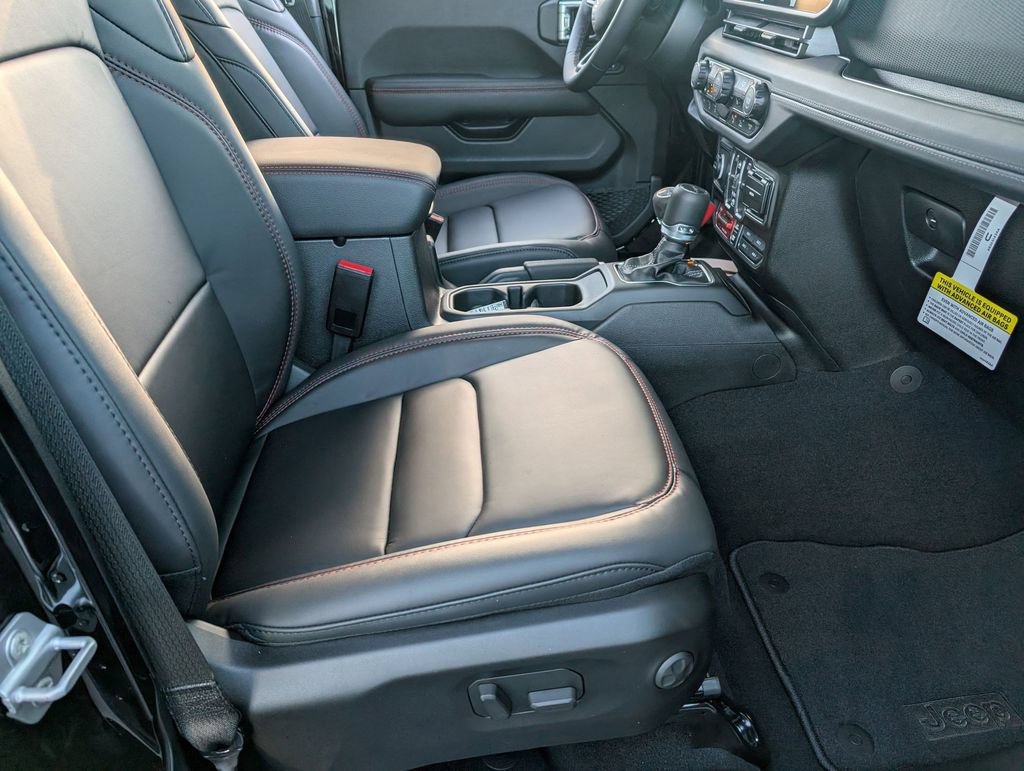 New 2026 Jeep Gladiator Rubicon AWD/4WD image 28