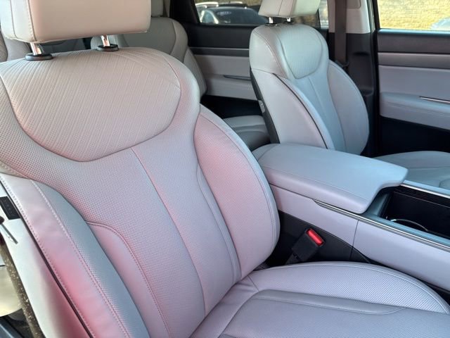 Used 2023 Hyundai Palisade SEL w/ Premium Package image 28