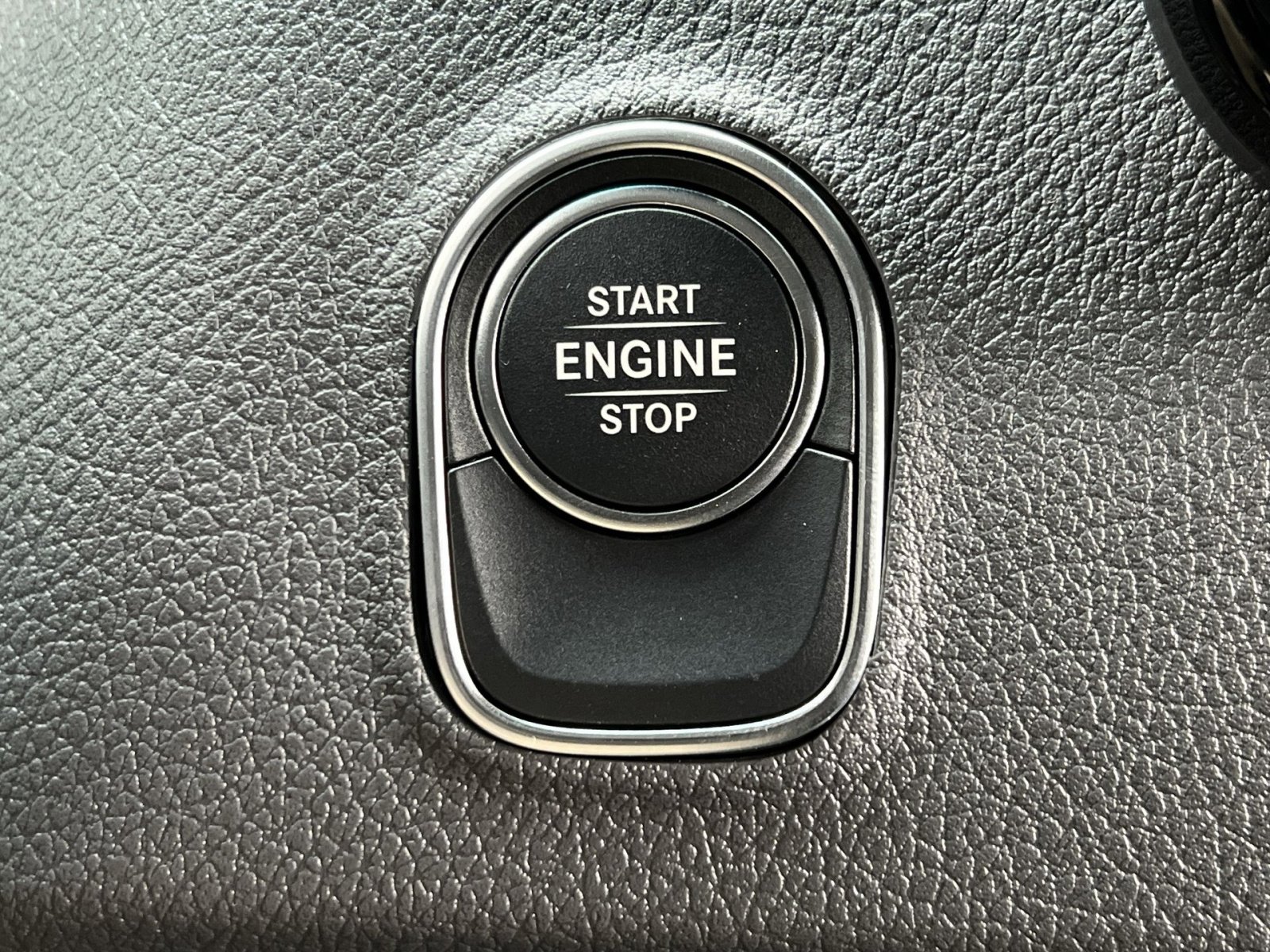 New 2025 Mercedes-Benz Sprinter 2500 image 32