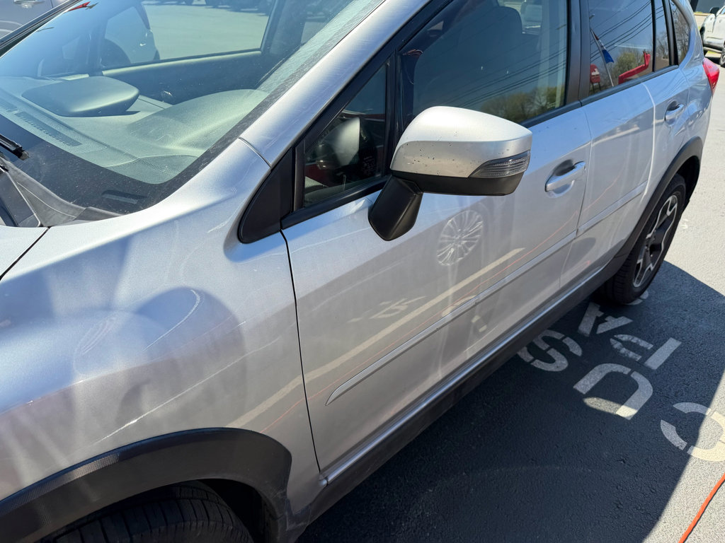 Used 2015 Subaru Crosstrek 2.0i Limited image 3