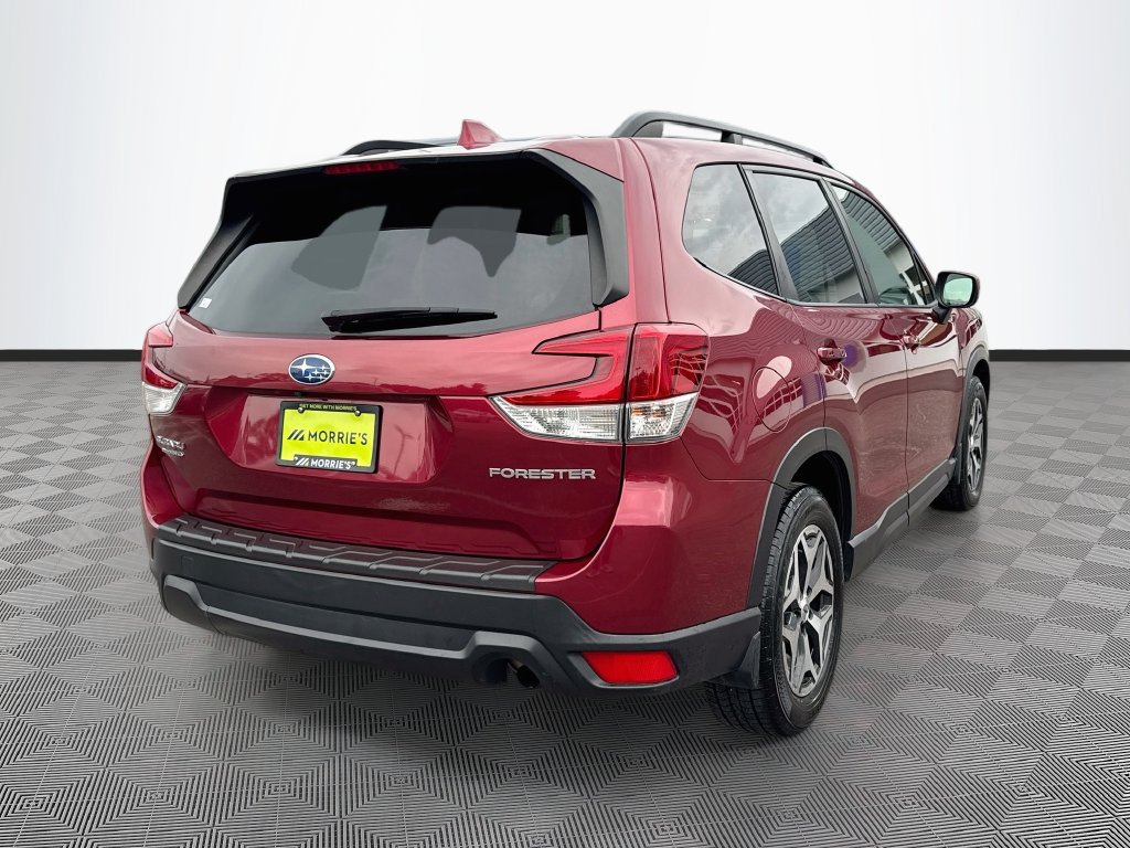 Used 2020 Subaru Forester Premium AWD/4WD image 4