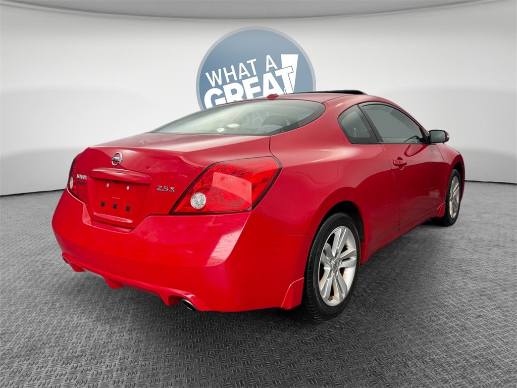 Used 2010 Nissan Altima 2.5 S w/ Premium Pkg image 3