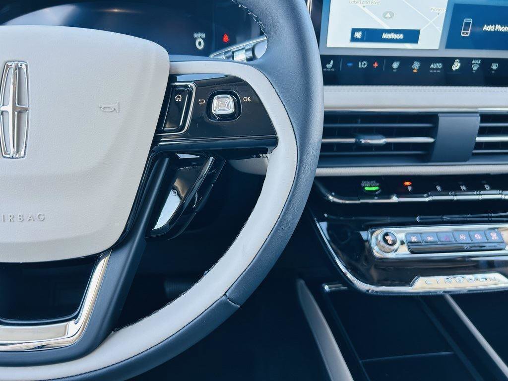 New 2026 Lincoln Corsair Premiere image 23