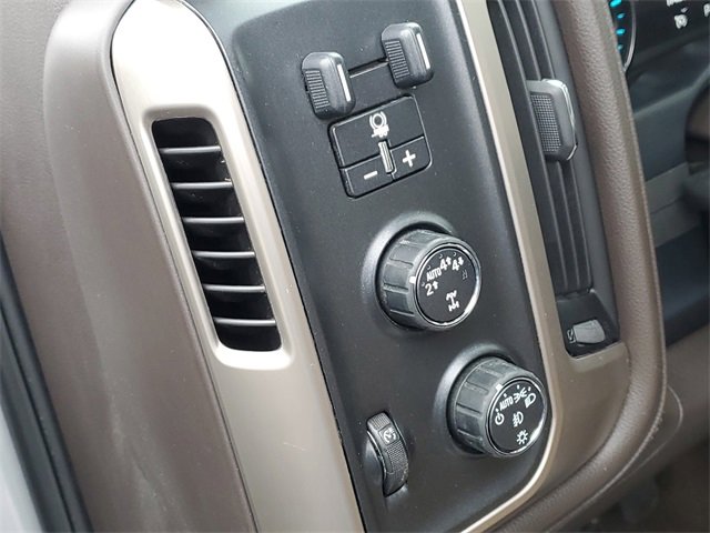 Used 2018 GMC Sierra 1500 Denali w/ Denali Ultimate Package image 9