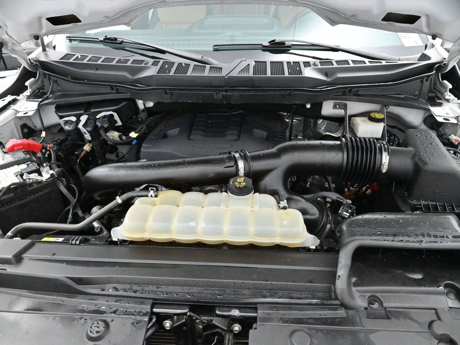 Used 2022 Ford F150 Lariat w/ Equipment Group 502A High image 39