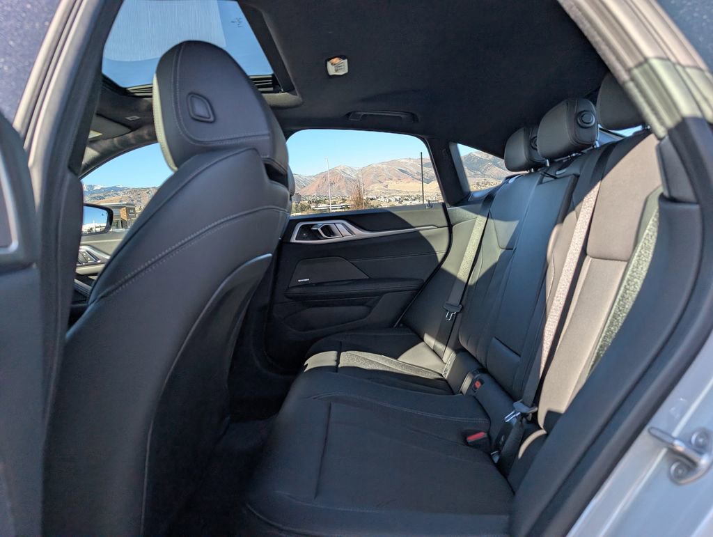 New 2026 BMW i4 xDrive40i w/ M Sport Package image 17