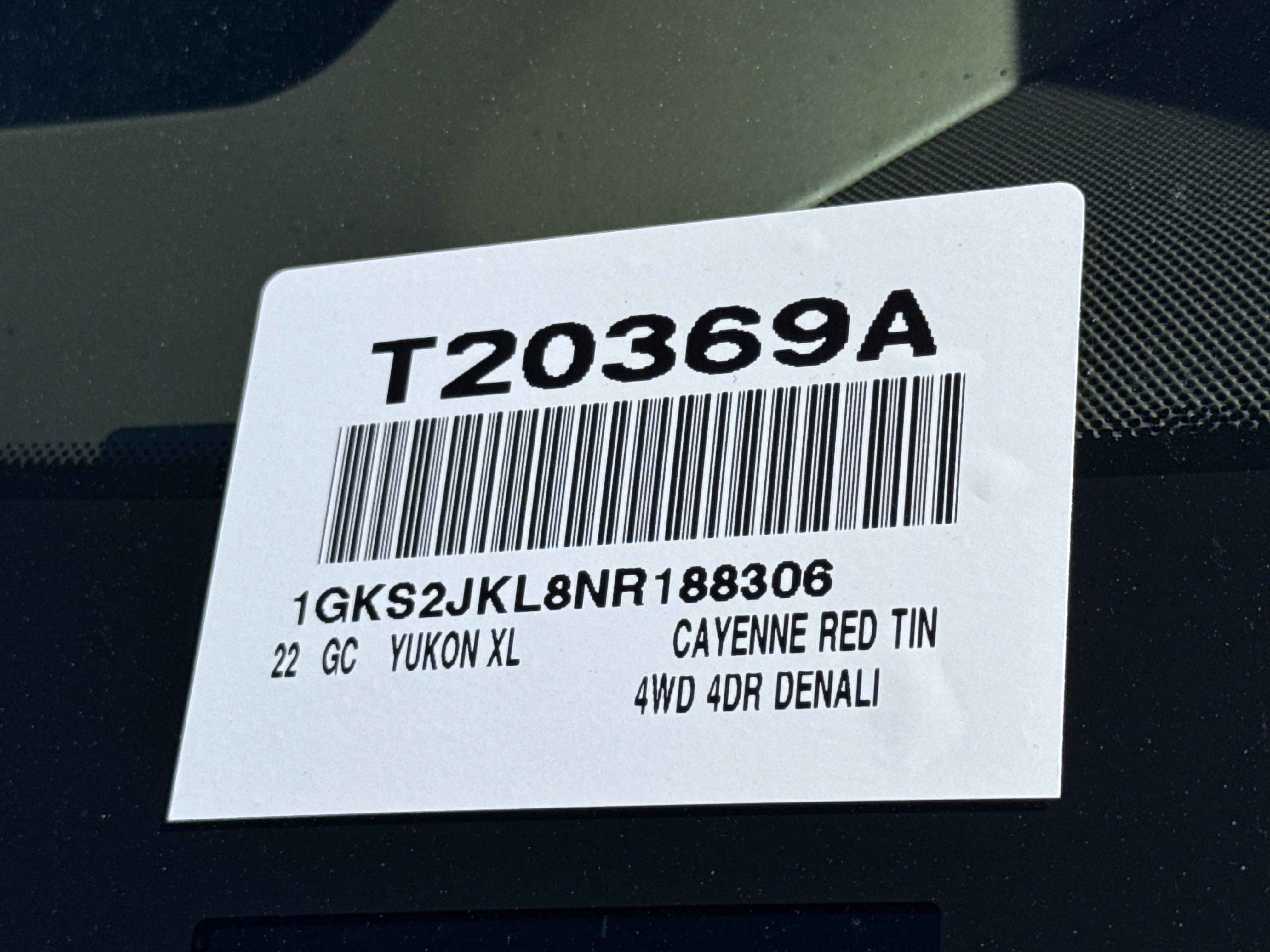 Used 2022 GMC Yukon XL Denali w/ Denali Premium Package AWD/4WD image 42