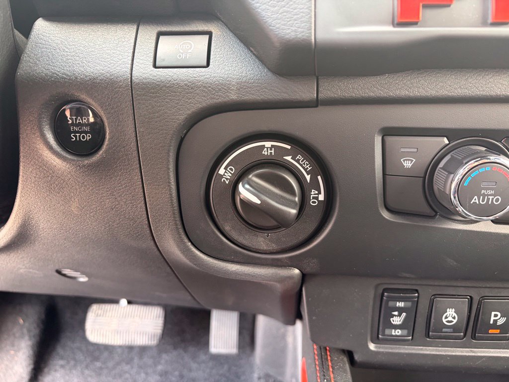 Used 2026 Nissan Frontier PRO-4X AWD/4WD image 21