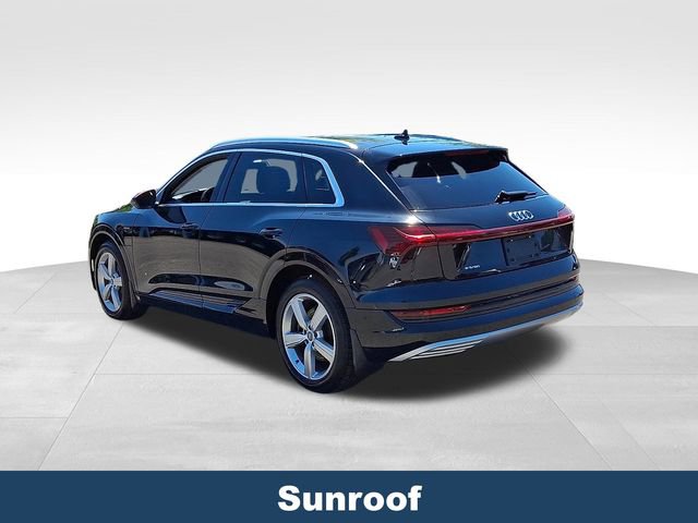 Used 2019 Audi e-tron Premium Plus AWD/4WD image 5