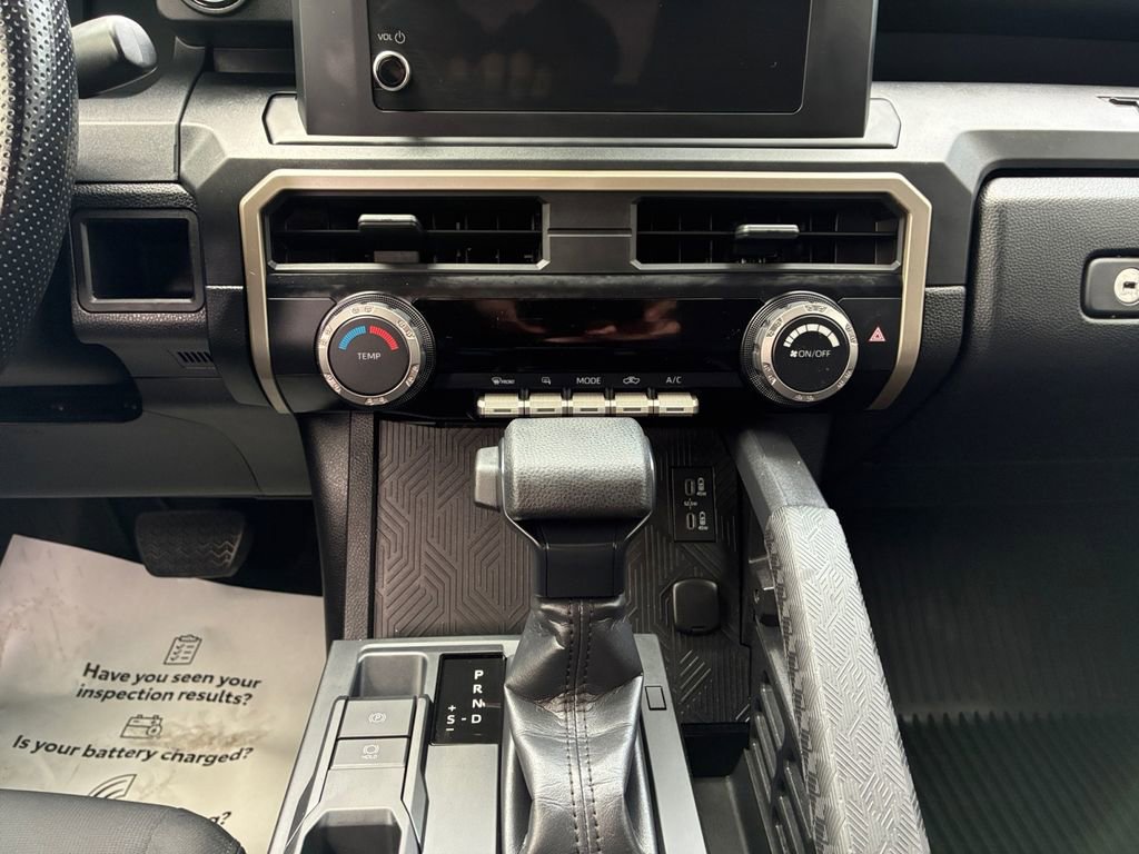 Used 2024 Toyota Tacoma SR image 15
