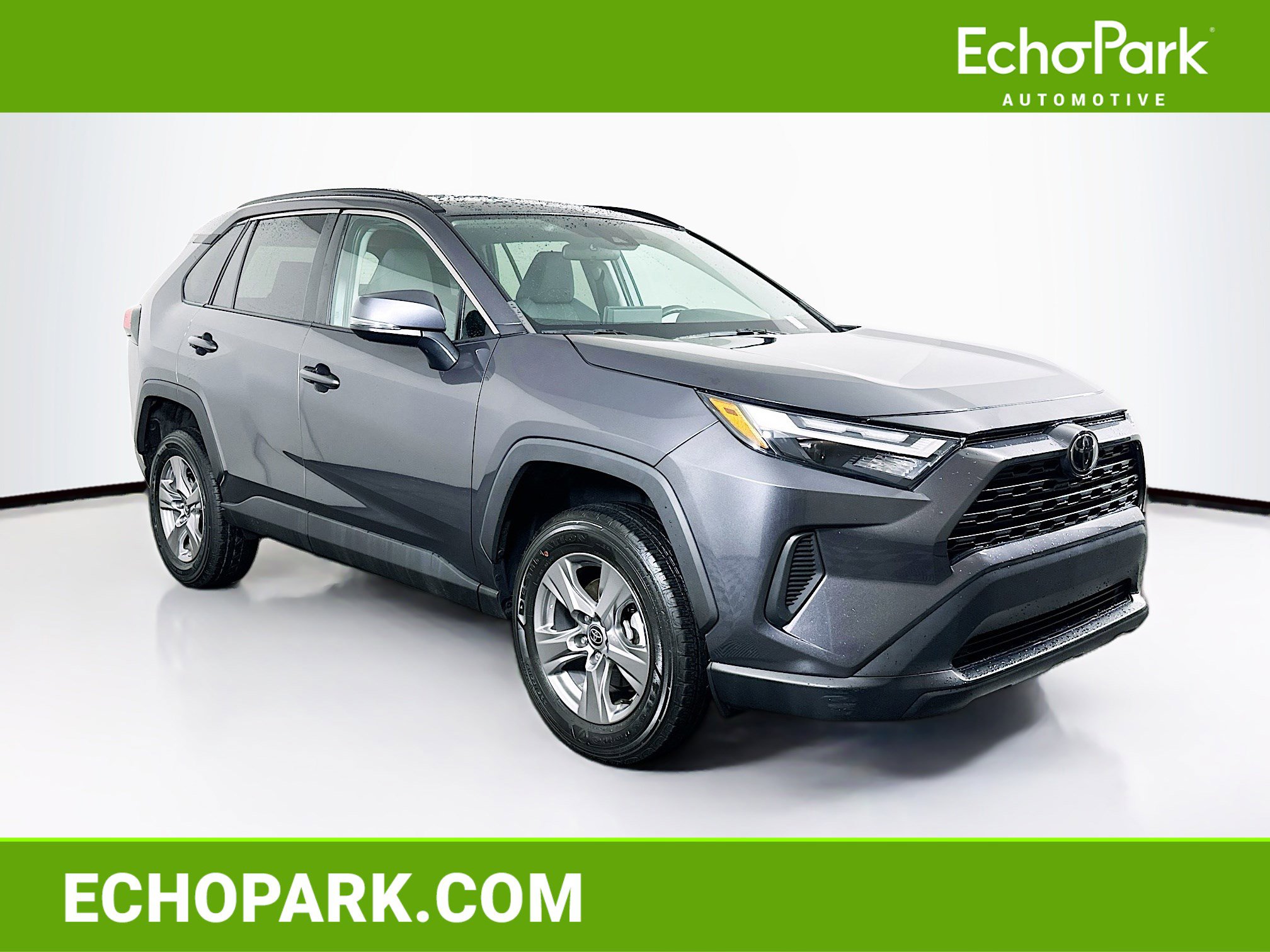 Used 2023 Toyota RAV4 XLE image 1