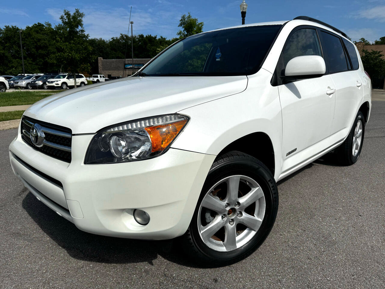 Used 2006 Toyota RAV4 Limited image 1