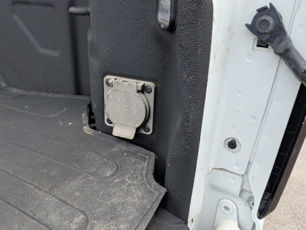 Used 2022 GMC Sierra 2500 Pro w/ Convenience Package RWD image 35