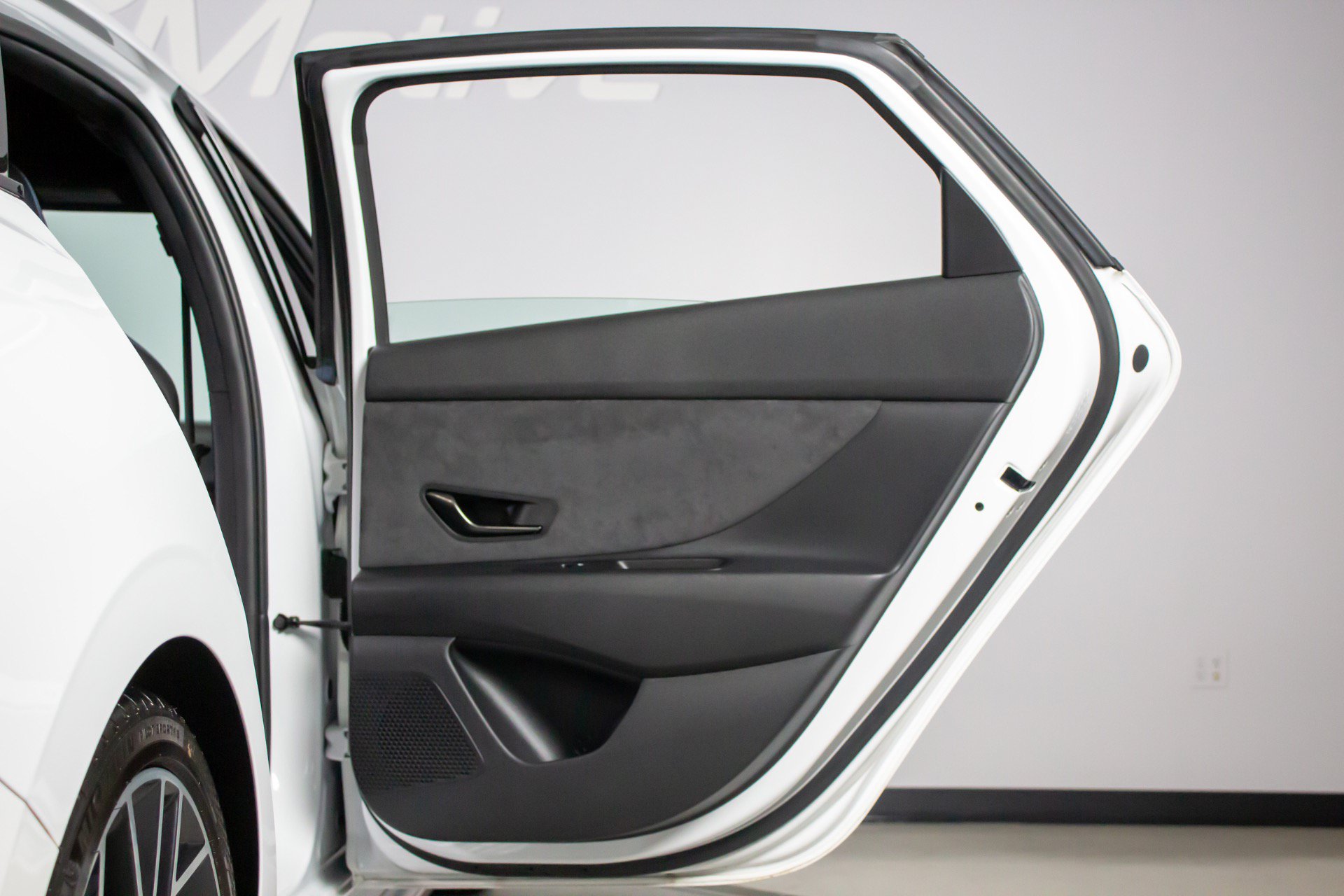 Used 2022 Hyundai Elantra N FWD image 29