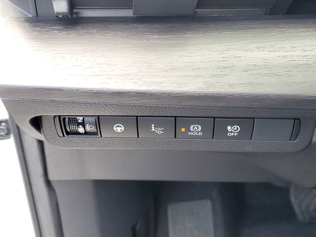 Certified 2024 Nissan Ariya AWD image 29