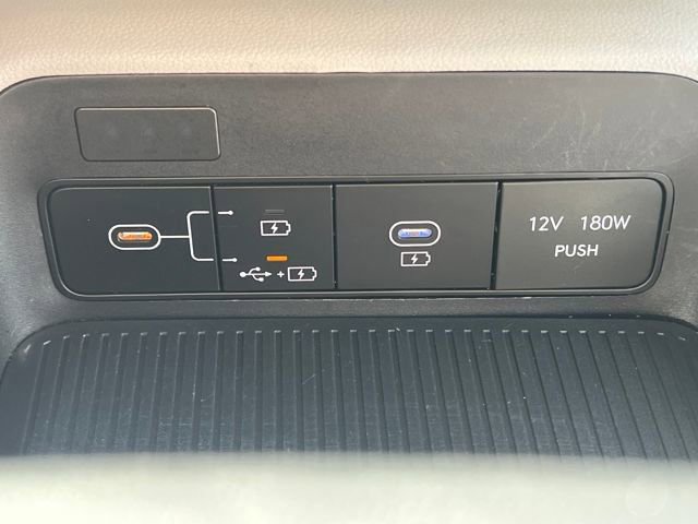 Used 2024 Hyundai Kona SEL image 26