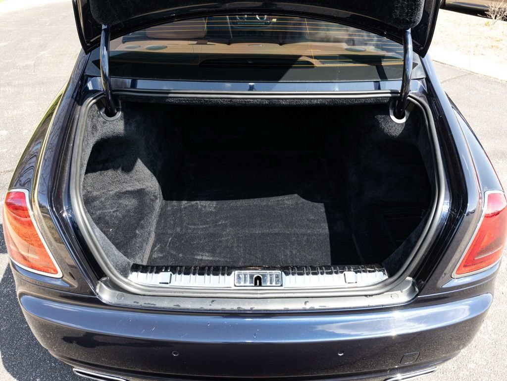Used 2013 Rolls-Royce Ghost image 59