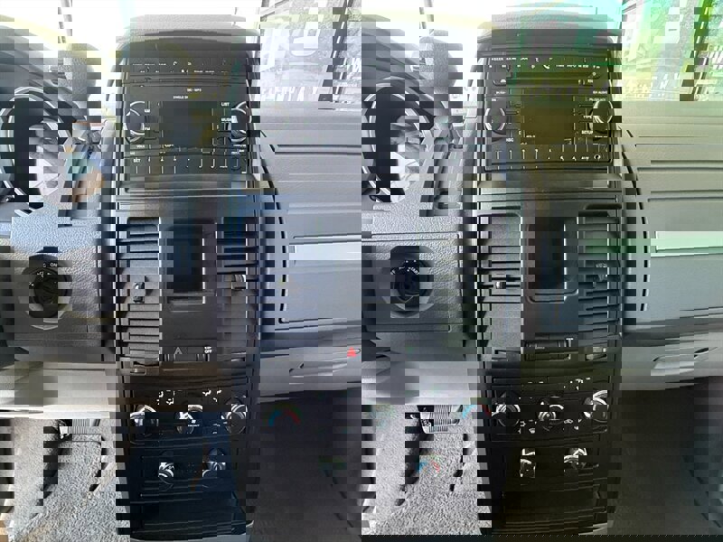 Used 2008 Dodge Grand Caravan SE image 29