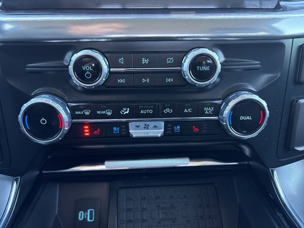 Used 2023 Ford F150 Lariat w/ FX4 Off-Road Package image 16