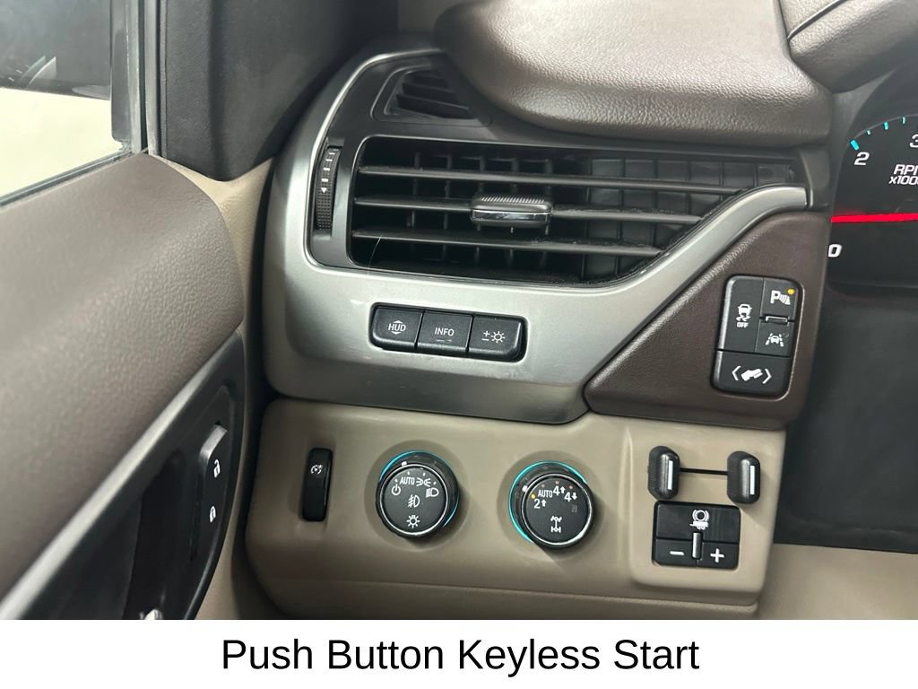 Used 2020 Chevrolet Suburban Premier AWD/4WD image 44