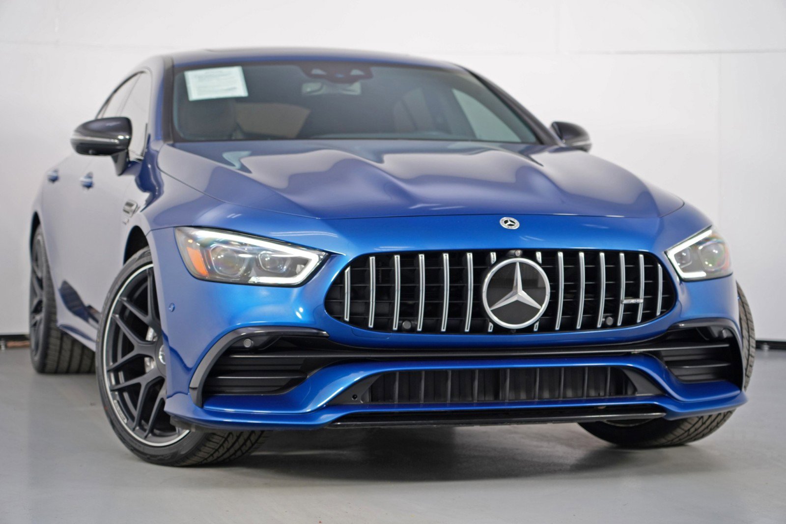 Used 2022 Mercedes-Benz AMG GT 43 image 4