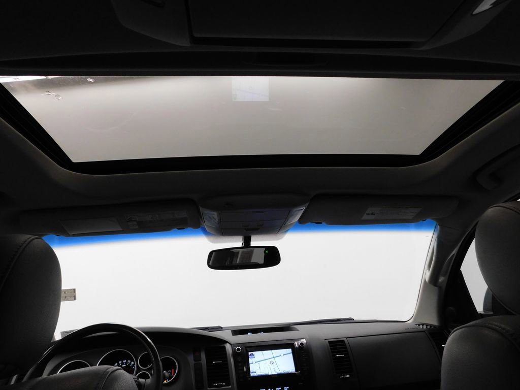 Used 2012 Toyota Sequoia Platinum image 22