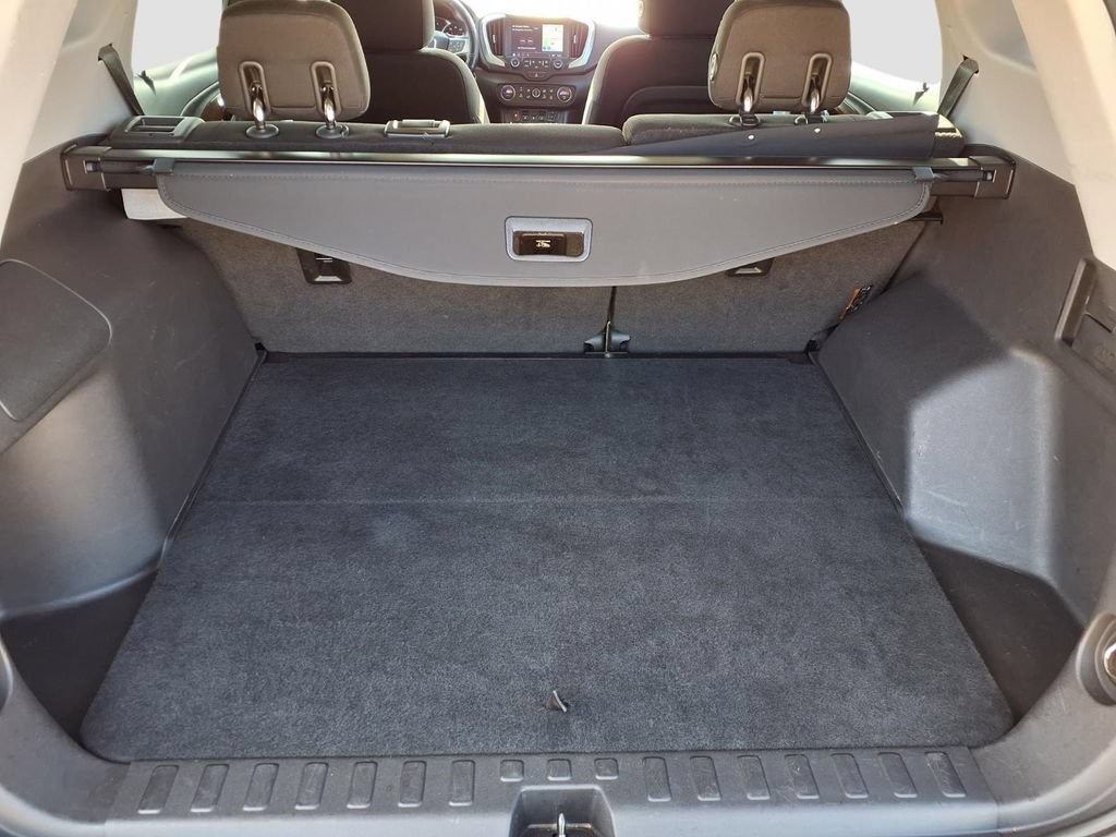 Used 2018 GMC Terrain SLE w/ Driver Convenience Package AWD/4WD image 26