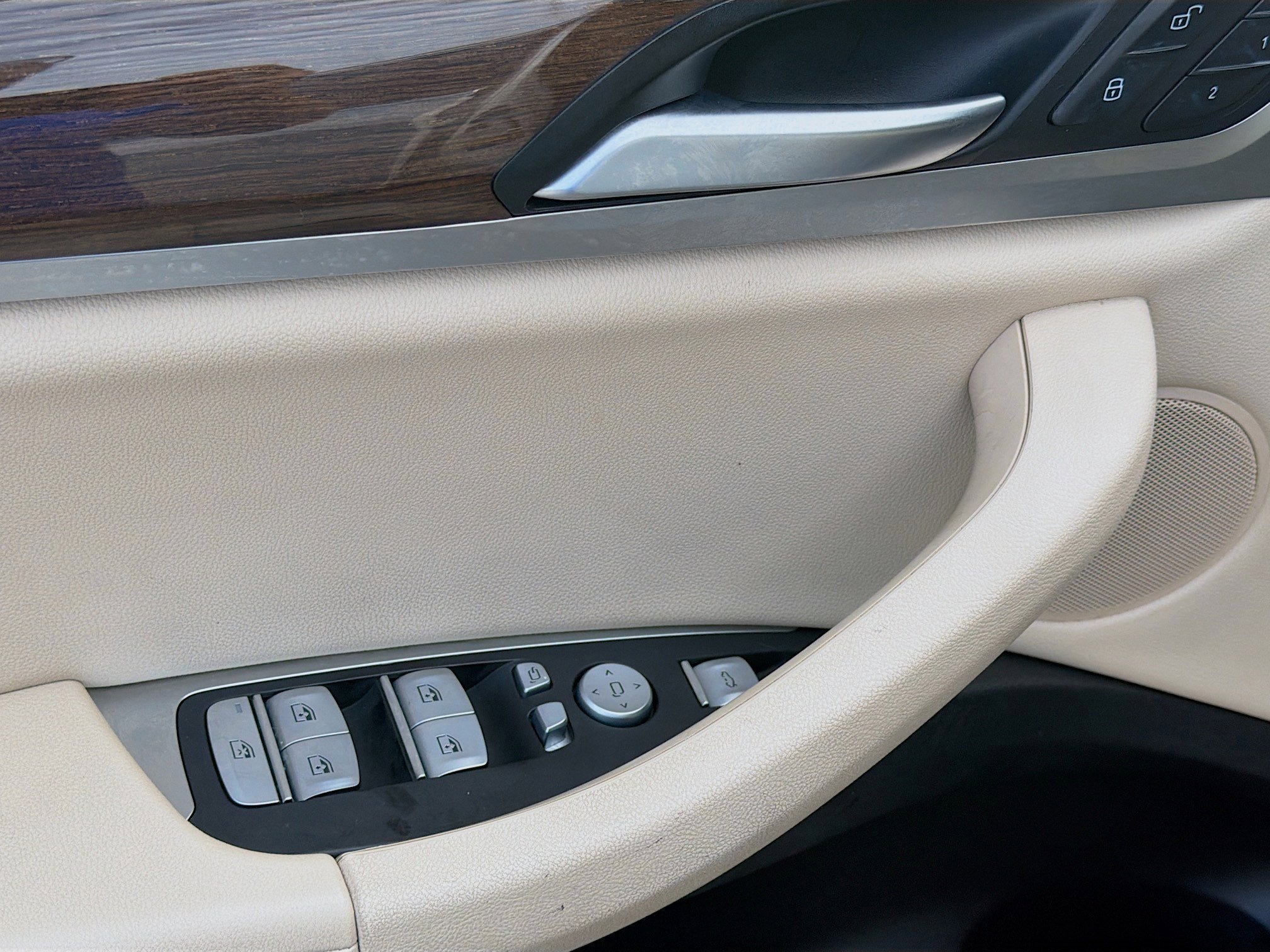 Used 2023 BMW X3 xDrive30i w/ Convenience Package image 17