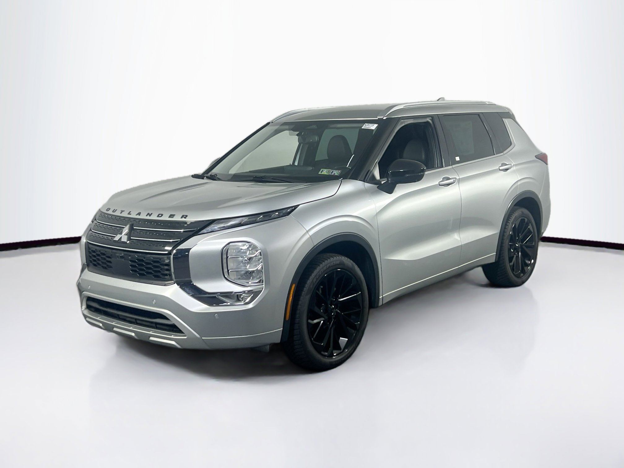 Used 2022 Mitsubishi Outlander SEL FWD image 1