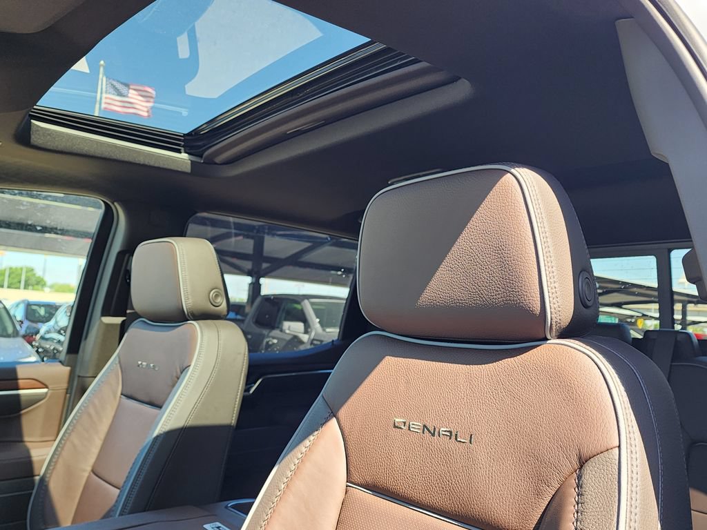 New 2026 GMC Sierra 1500 Denali AWD/4WD image 16