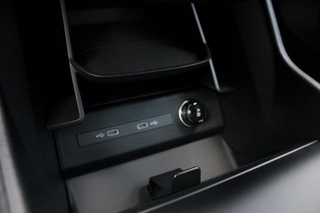 New 2025 Audi Q4 e-tron Premium Plus image 22