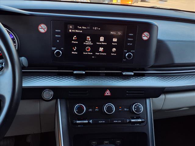 Used 2024 Kia Carnival LX image 16