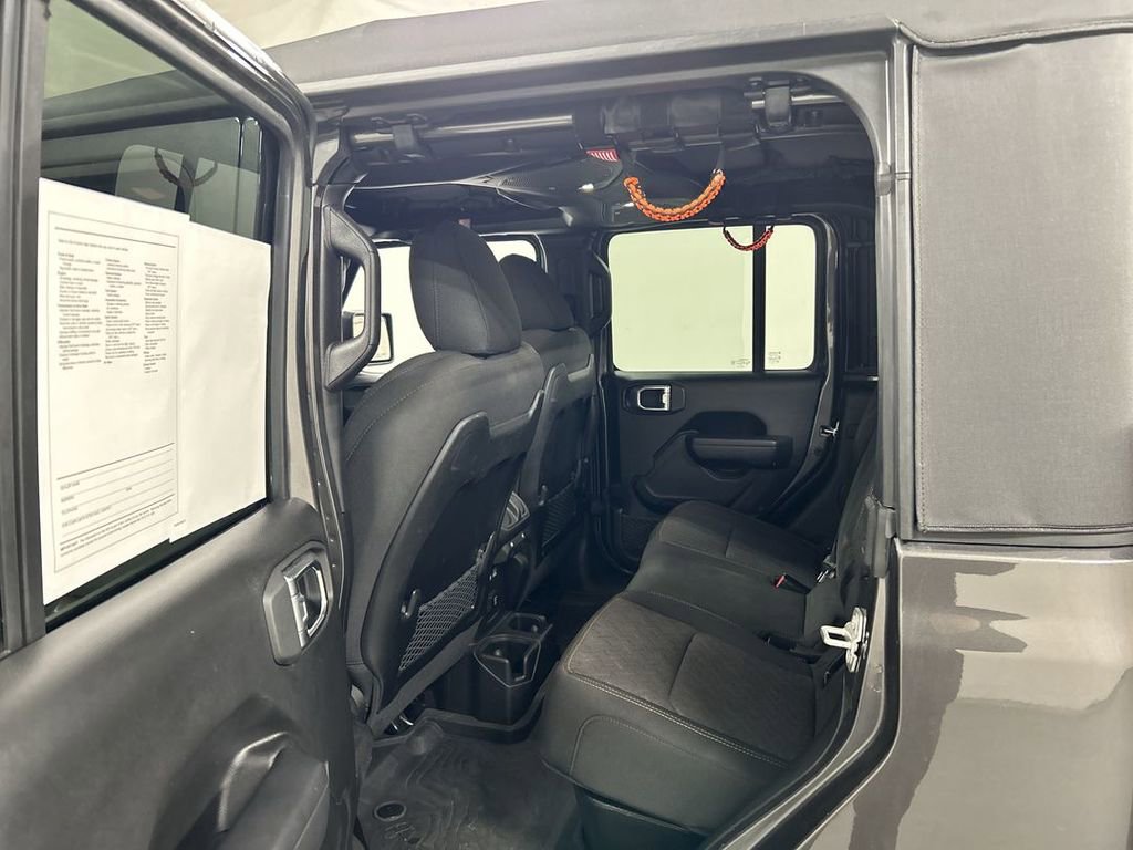 Certified 2024 Jeep Gladiator Mojave w/ Convenience Group image 17