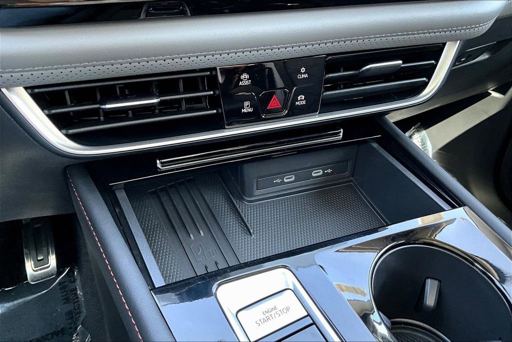 New 2026 Volkswagen Atlas Peak Edition image 15