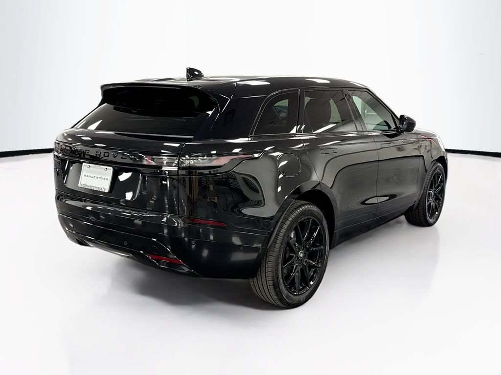 Certified 2026 Land Rover Range Rover Velar Dynamic SE AWD/4WD image 5