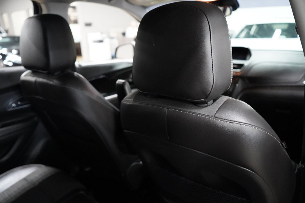 Used 2016 Buick Encore Sport Touring FWD image 25