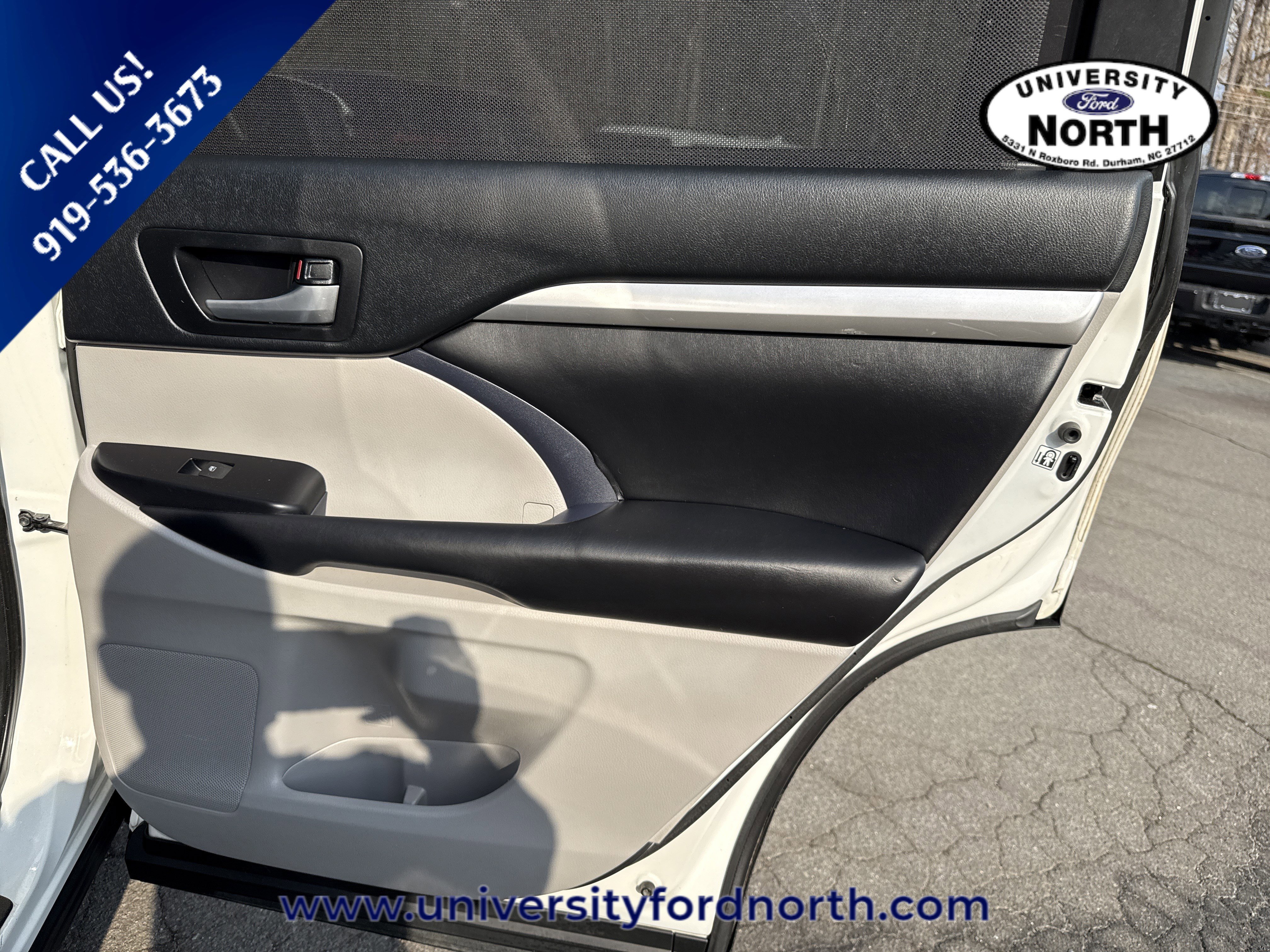 Used 2019 Toyota Highlander XLE image 36