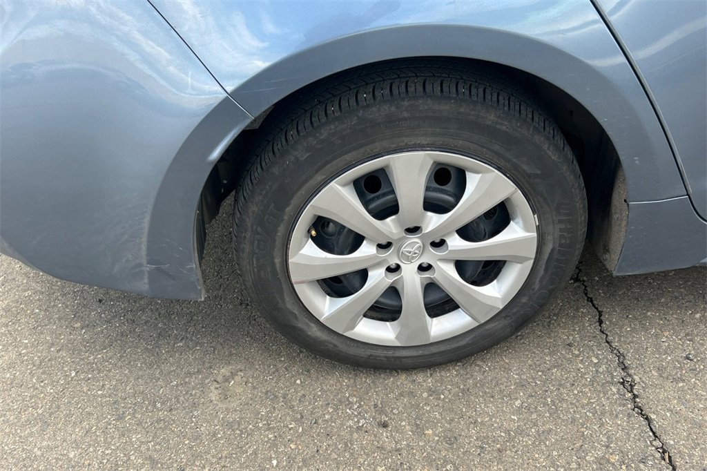 Certified 2025 Toyota Corolla LE image 9