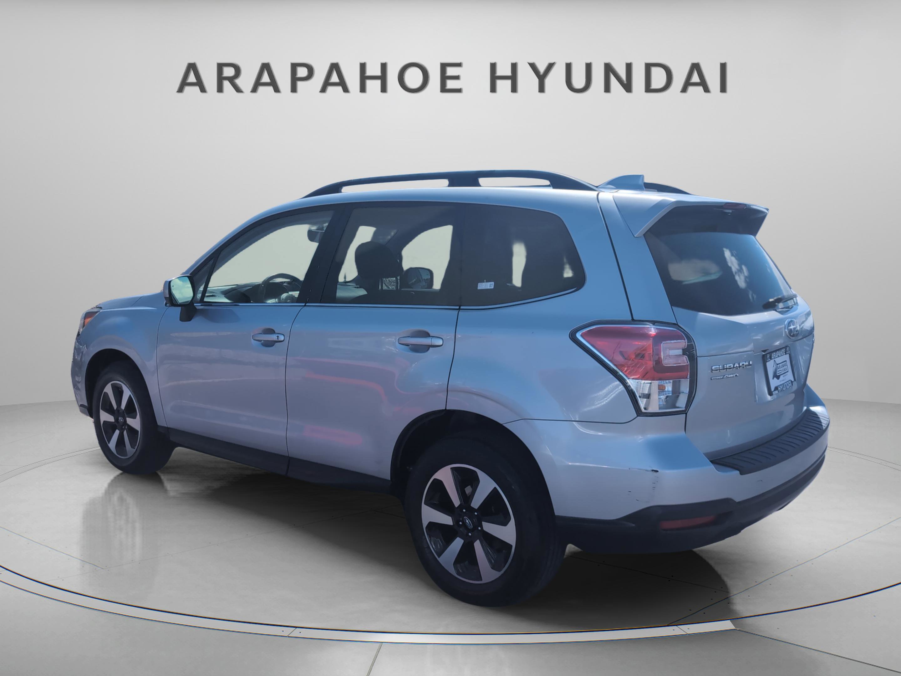 Used 2017 Subaru Forester 2.5i Limited w/ Popular Package #1 AWD/4WD image 3