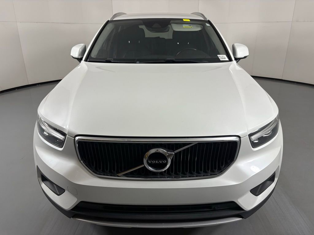 Used 2021 Volvo XC40 T5 Momentum AWD/4WD image 3
