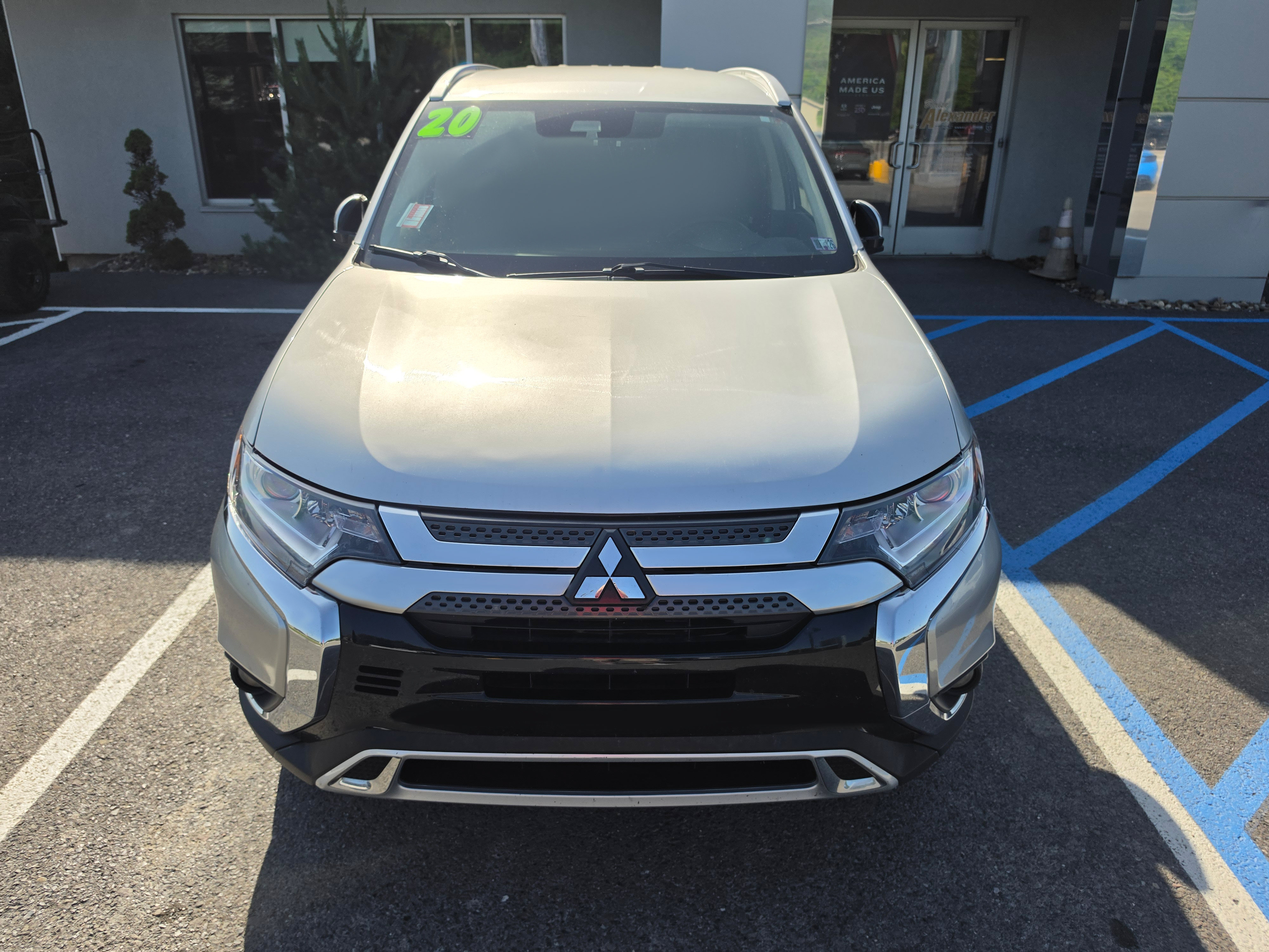 Used 2020 Mitsubishi Outlander SEL AWD/4WD image 9