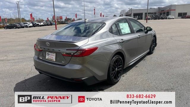 New 2026 Toyota Camry SE image 5