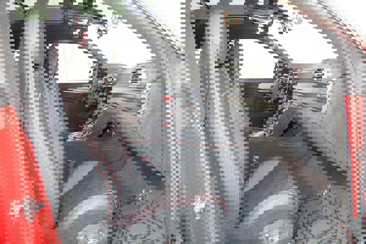 Used 2024 Lamborghini Urus Performante image 14