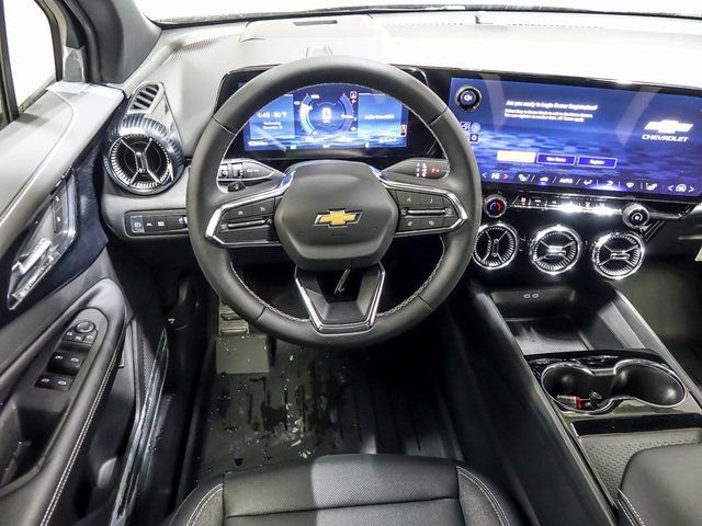 New 2026 Chevrolet Blazer EV LT image 13