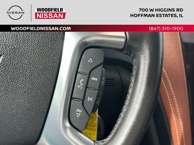 Used 2015 Chevrolet Traverse LT w/ Style and Technology Package FWD image 39