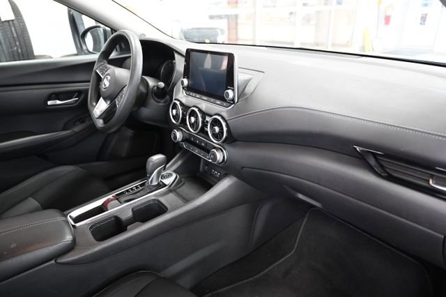 Used 2024 Nissan Sentra SV FWD image 13