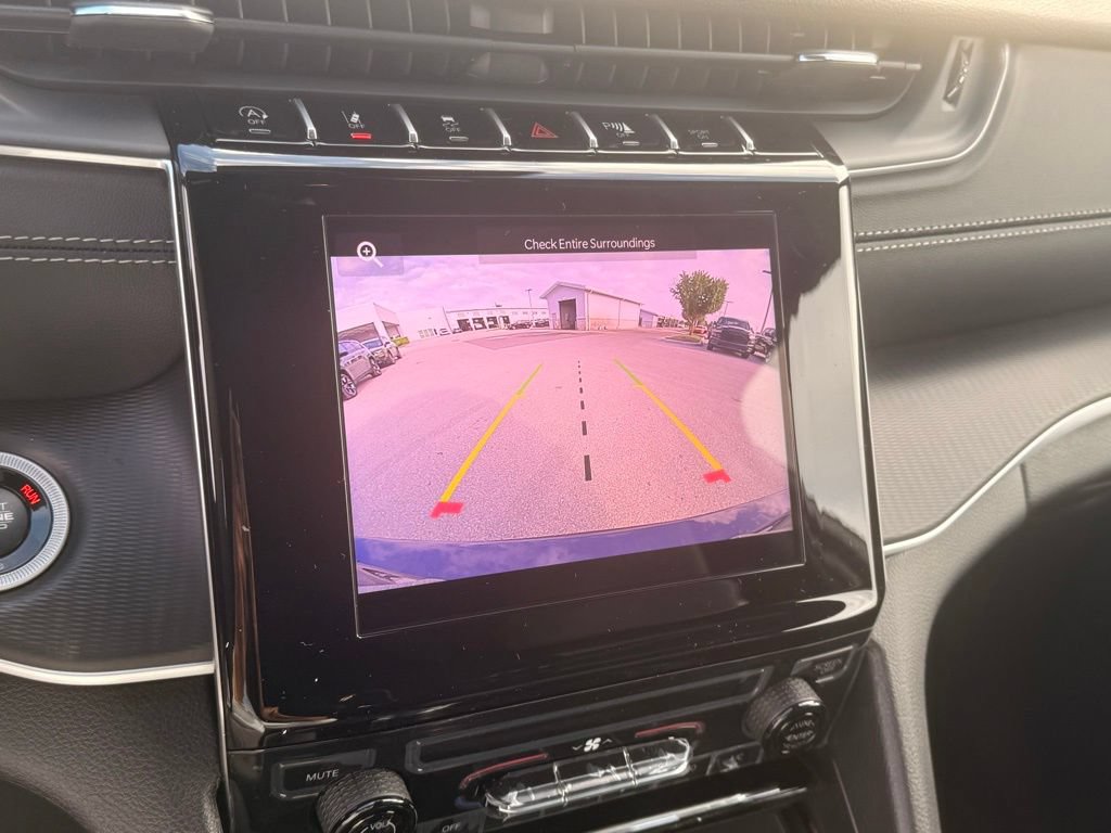 New 2026 Jeep Grand Cherokee L Laredo AWD/4WD image 13