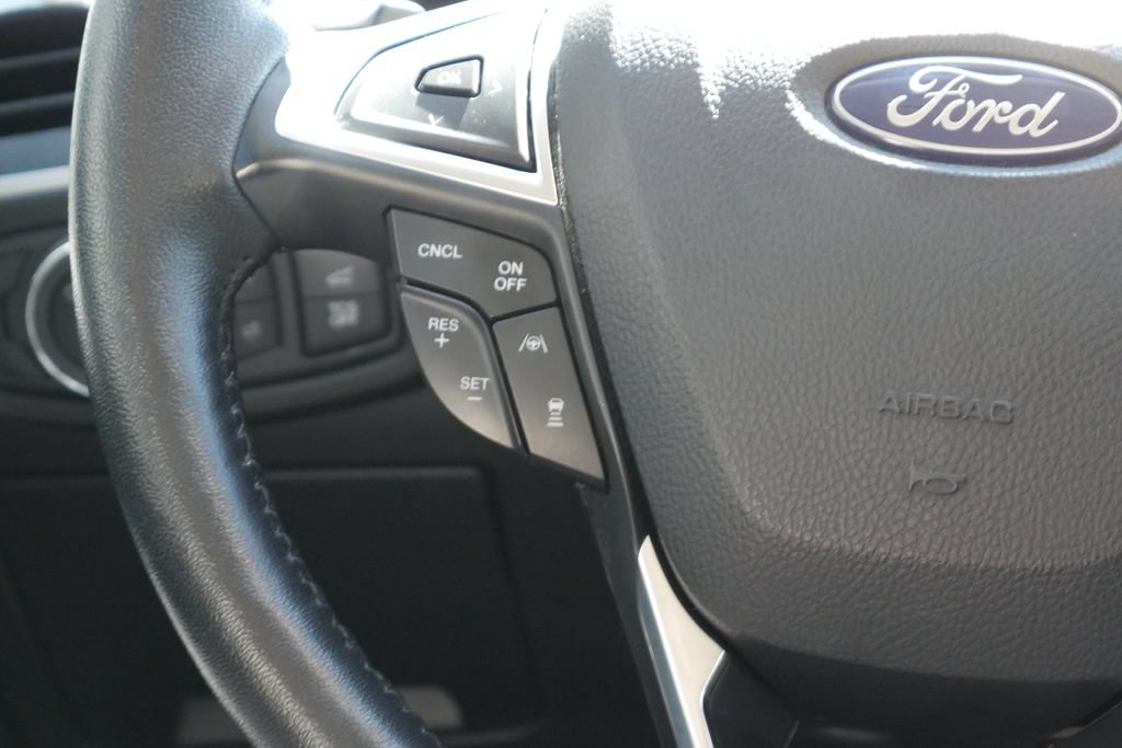 Used 2020 Ford Edge SEL w/ Convenience Package AWD/4WD image 15