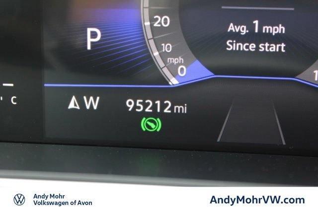 Used 2024 Volkswagen Tiguan SE AWD/4WD image 35