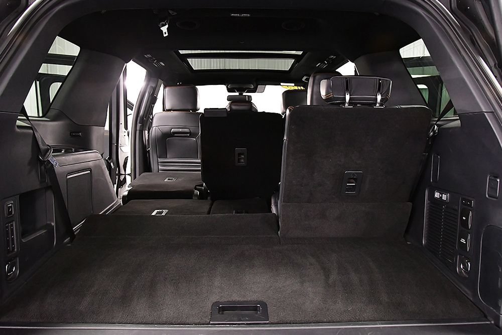 Used 2025 Ford Expedition Tremor AWD/4WD image 32